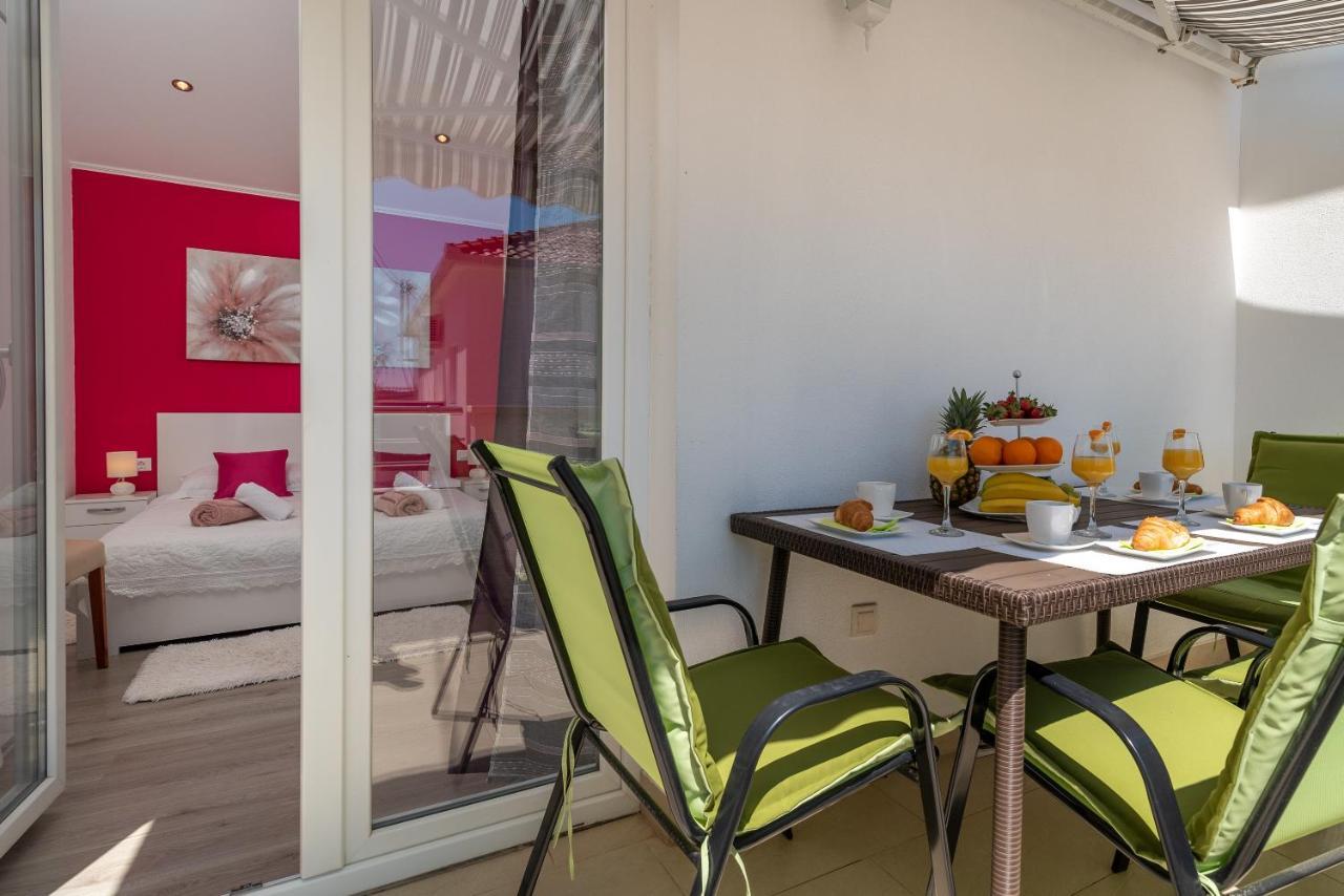 Apartment Roko Трогир Екстериор снимка