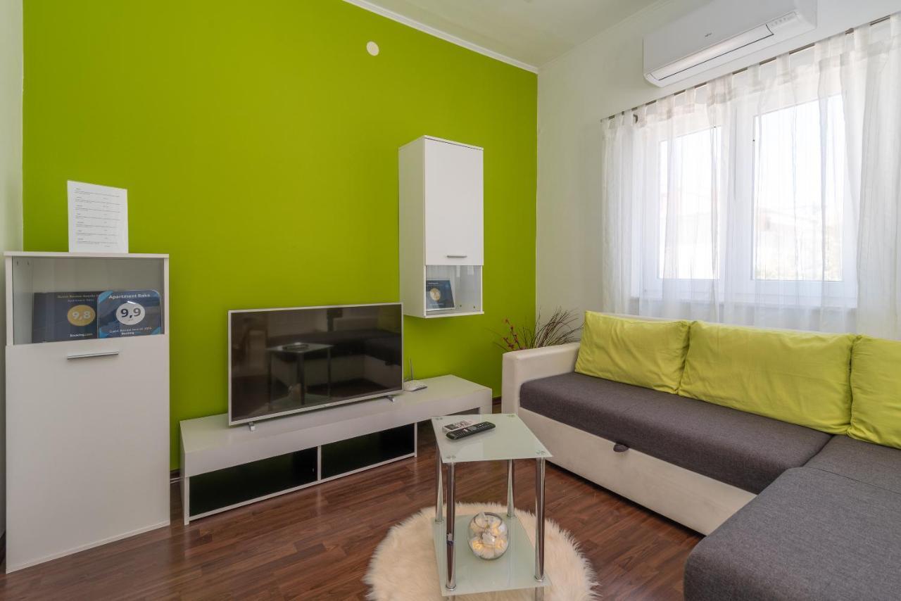 Apartment Roko Трогир Екстериор снимка